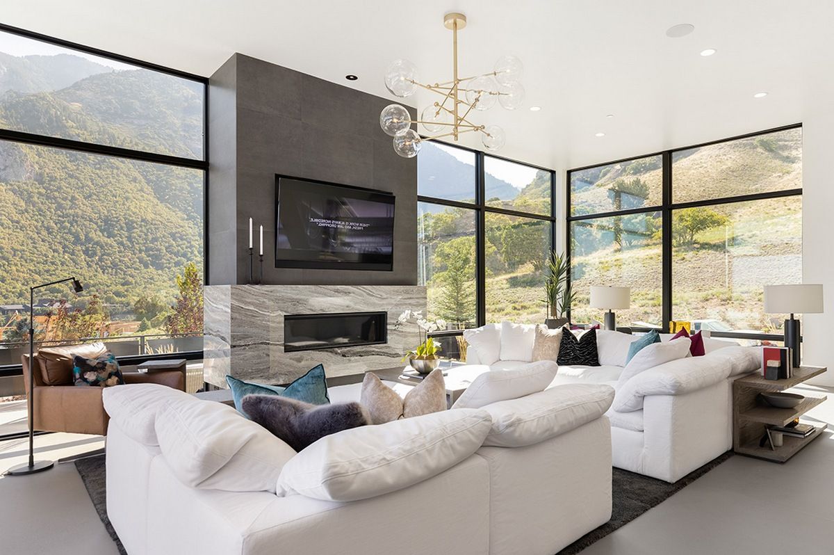 floor to ceiling windows