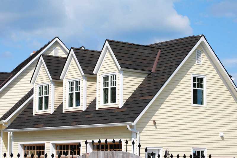 what is a dormer on a house