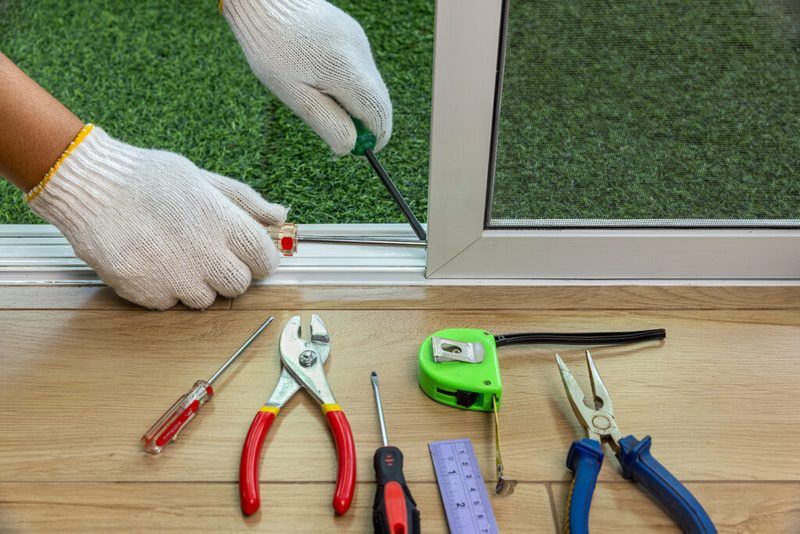 fixing screen door