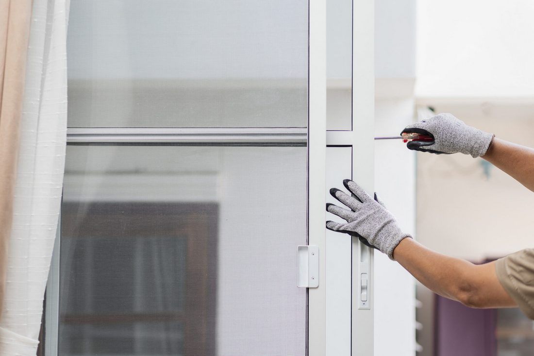 how to replace the screen on a screen door