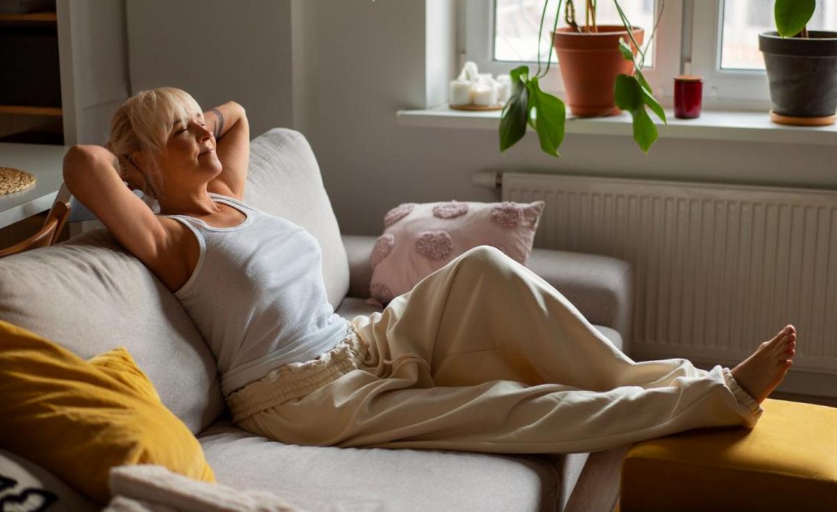 How to cool a room fast: best ways to make your house colder without AC